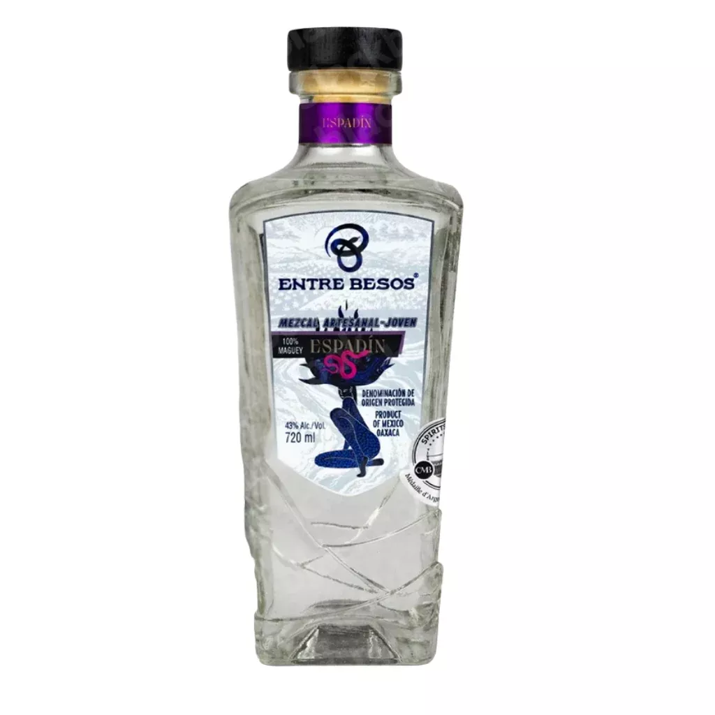 Entre Besos Mezcal Artesanal Joven Espadín – 720ml